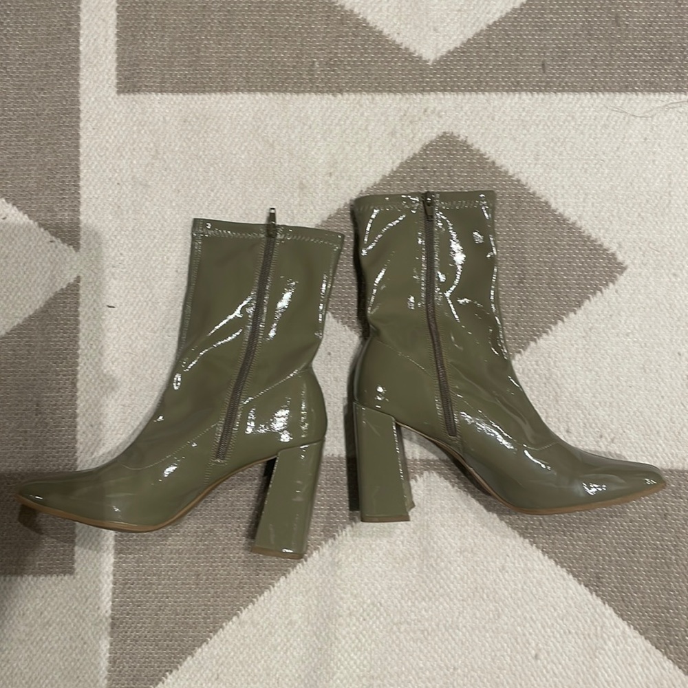 SAGE GREEN LEATHER (vegan) mid ANKLE BOOTS